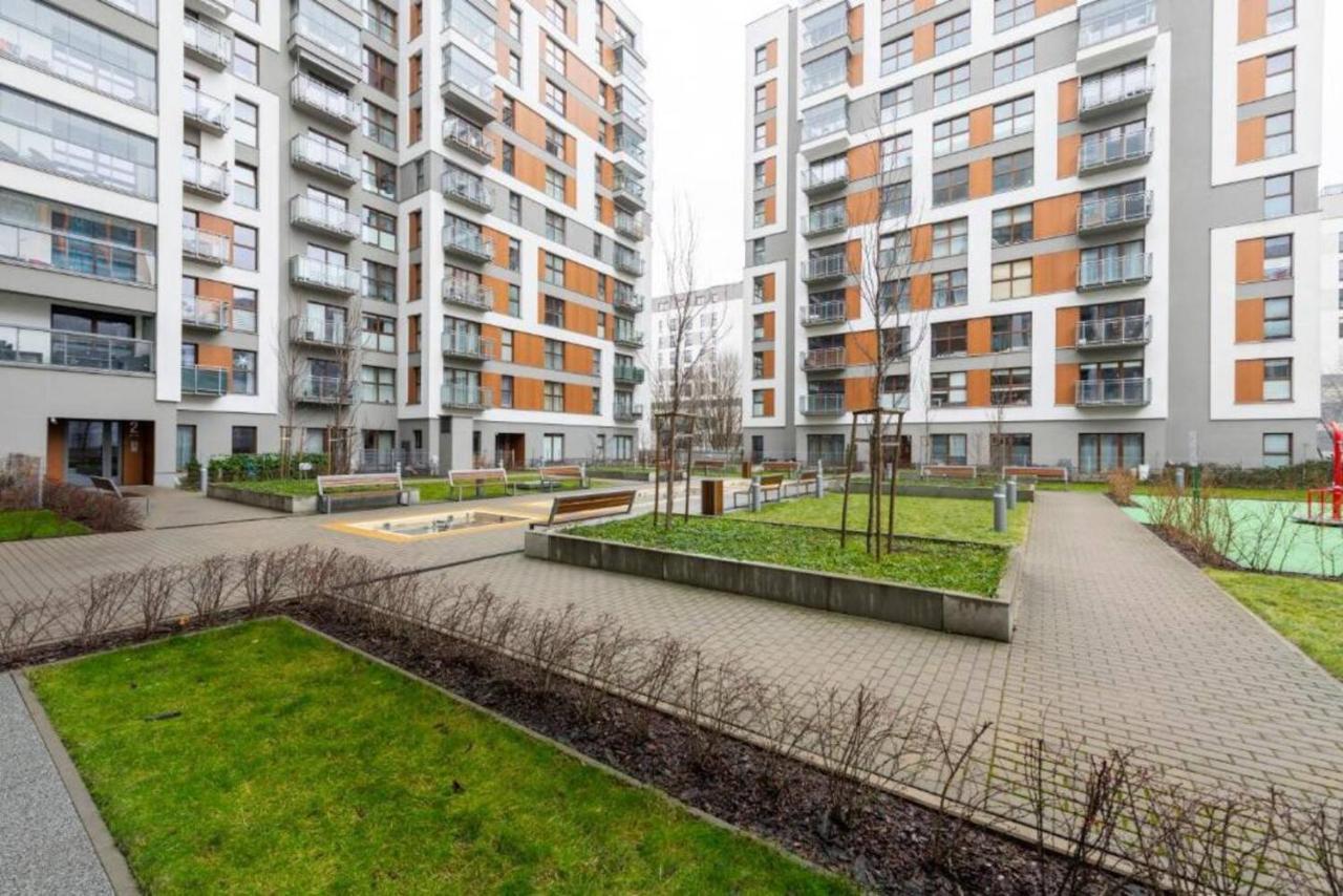 Woronicza 33B Prywatne Mieszkanie Z Oddzielna Sypialnia I Balkonem Bezplatne Miejsce Parkingowe Samodzielne Zameldowanie! Varsovie Extérieur photo